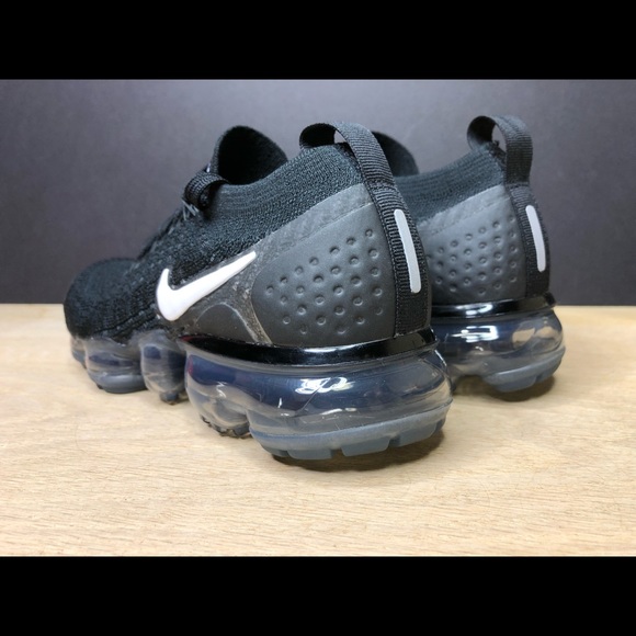 Nike Air Vapormax Flyknit 2 Black 942843-001 - Picture 5 of 7